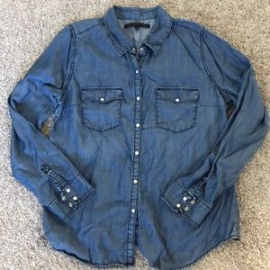 Buckle Black premium denim shirt.  Tencel material